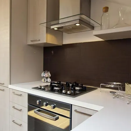 Appartement Incantevole Mansarda Al Centro Storico Napels